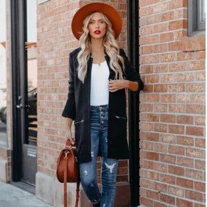 Vici Abelle Black coat 🖤❤️‍🔥